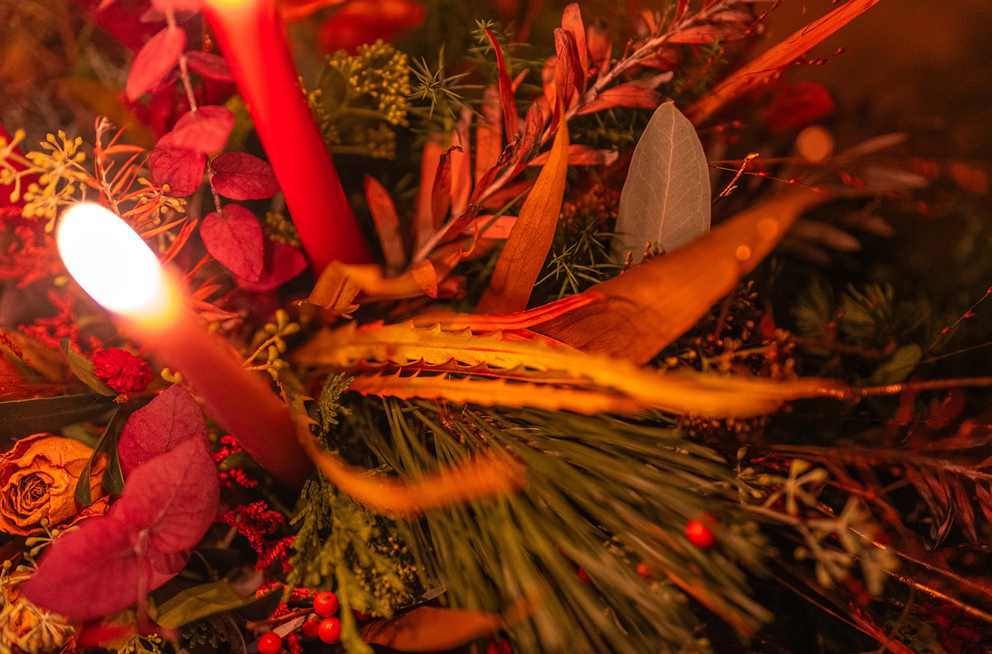 Fresh and Festive Grande table arrangement