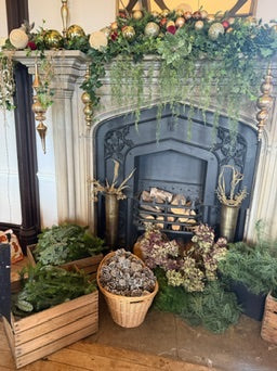 Vale Royal Abbey Christmas Wreath Making Workshop 20th November 7pm