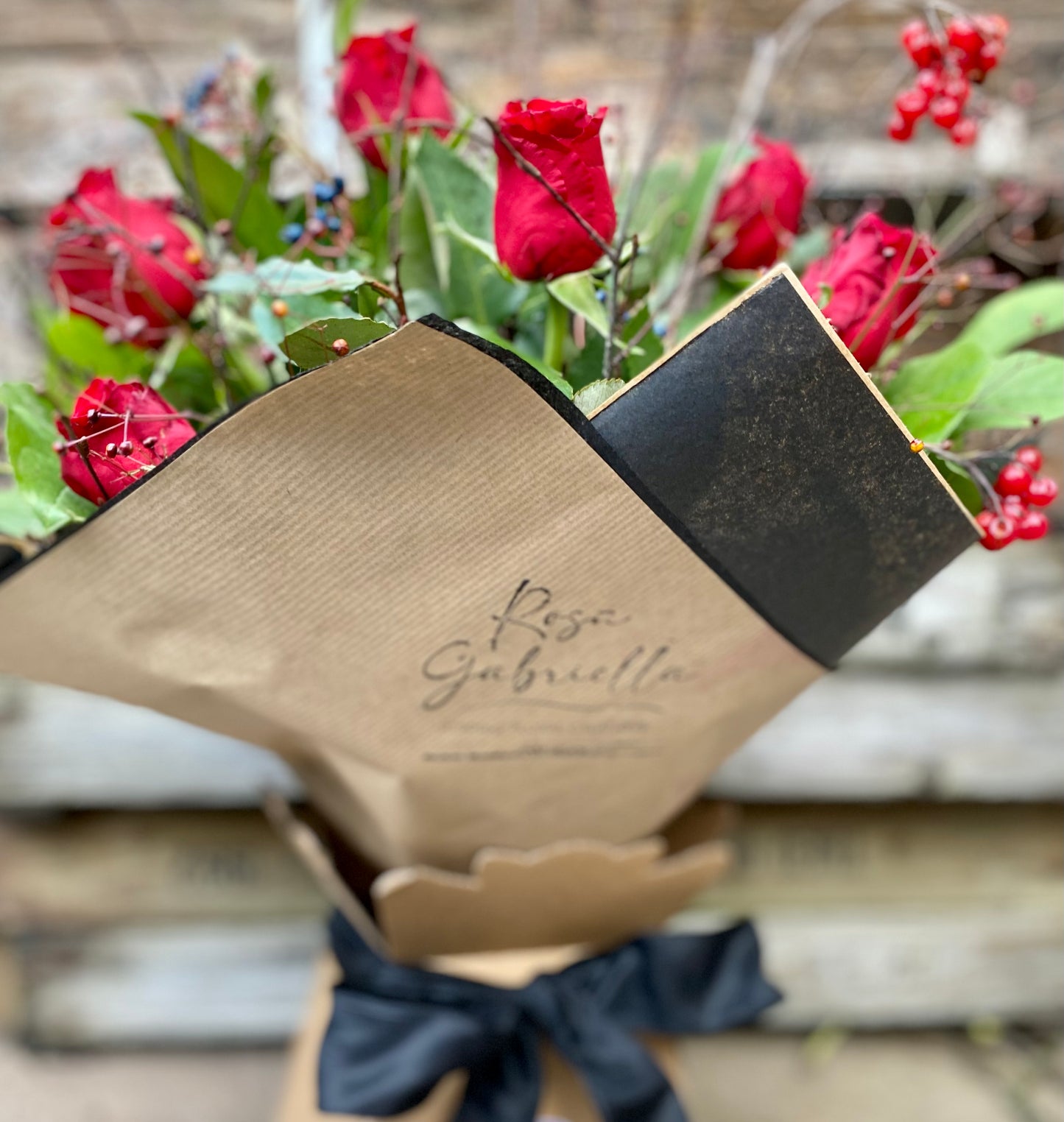 Valentine's Day 12 red rose bouquet