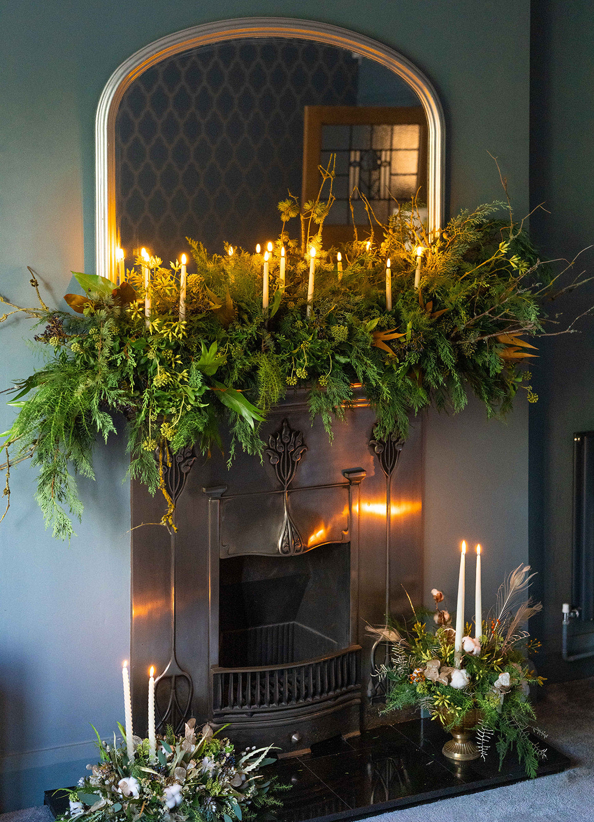 Christmas gold bowl arrangement