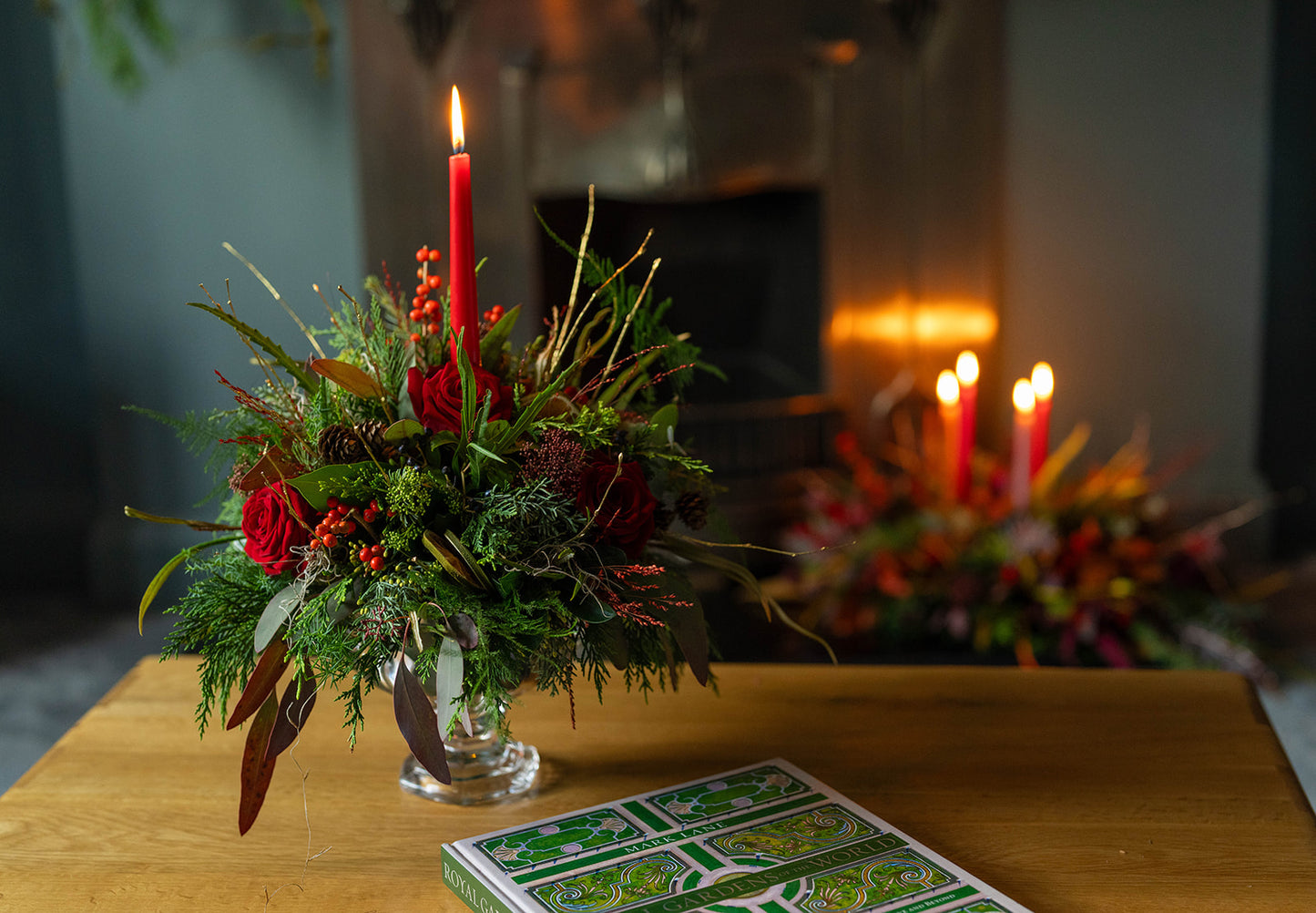 Christmas Bon Bon dish arrangement