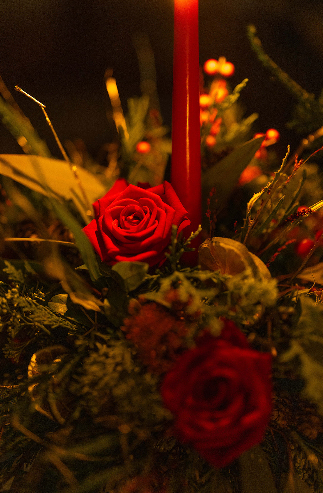 Christmas Bon Bon dish arrangement
