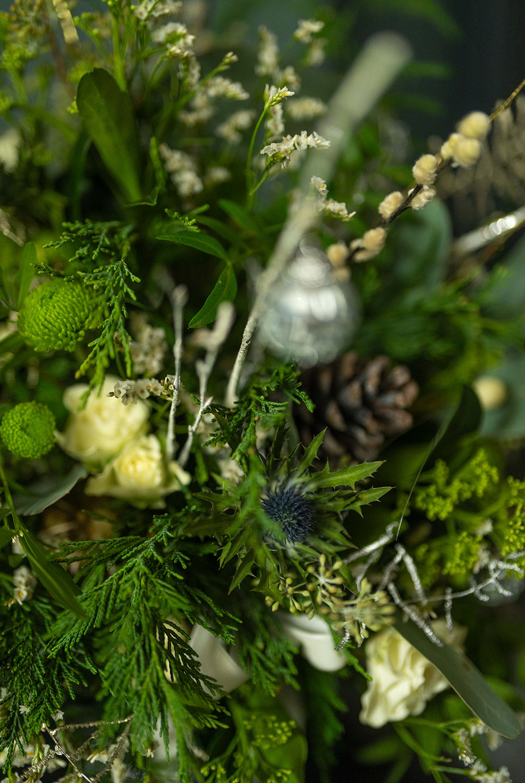 Christmas gold bowl arrangement